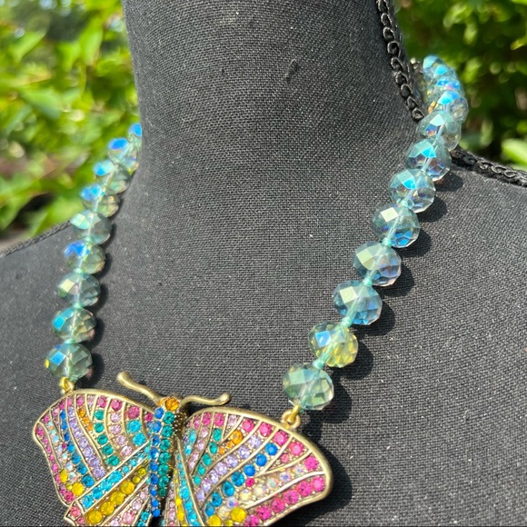 Heidi Daus Dazzling Crystal Butterfly Necklace - Picture 6 of 15